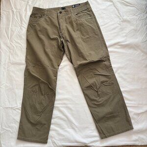 Kuhl Revolvr Vintage Patina Dye Khaki Pants Utility Outdoor Hiking 38x30